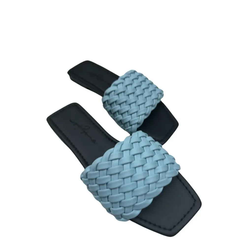 [240502190416061309] FLATS TRENZA CELESTE (35)